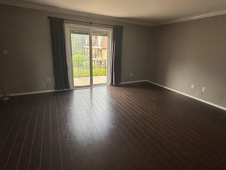 181 Old Montgomery Hwy #B — Photo 3
