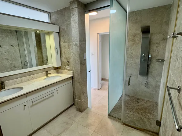 15 Marseilles #1W, San Juan, PR 00907