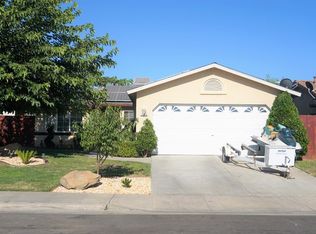 1785 Monroe Ave, Madera, CA
