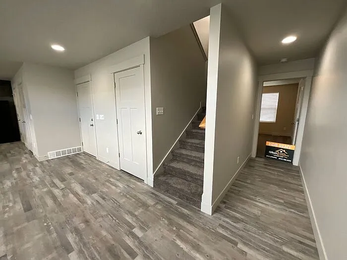 140 S Fenway Fields Dr — Photo 9