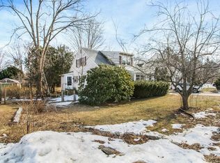350 Arlington St, Acton, MA 01720