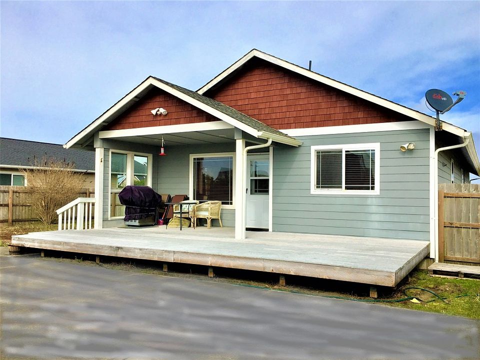 1st image of 1269 Fleetwood Ave