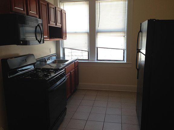 5th image of 380 Union Ave APT 212