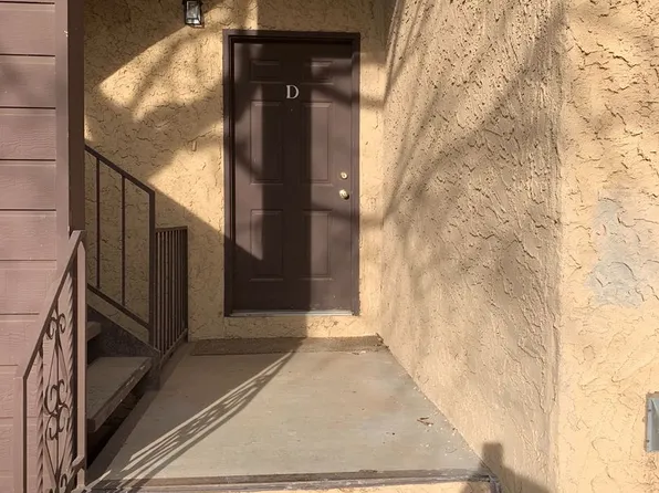 1020 Mockingbird Ln APT D, Clovis, NM 88101