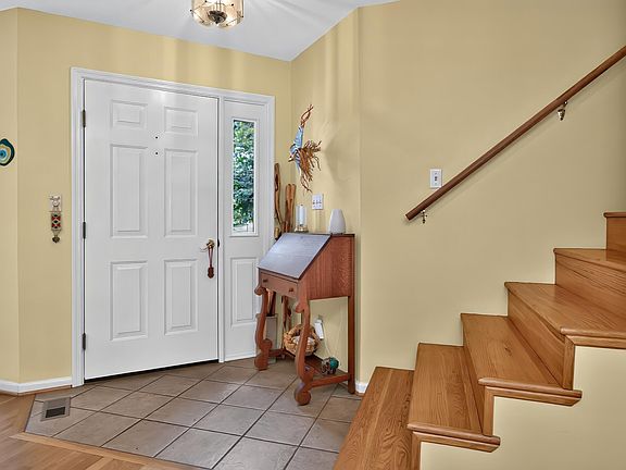 5th image of 45 Woodhaven Rd