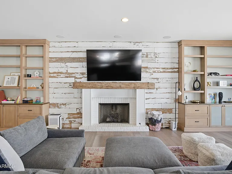 4461 N Launfal Ave — Photo 17