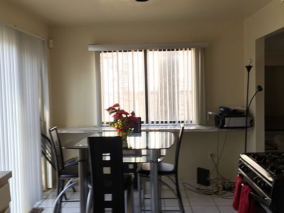 2nd image of 25275 Dunbar St