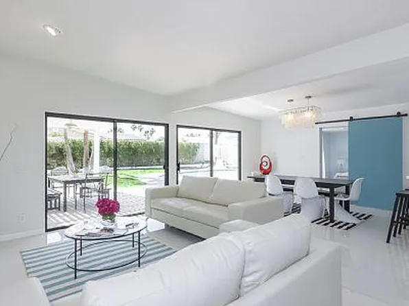 1889 N Los Alamos Rd, Palm Springs, CA 92262