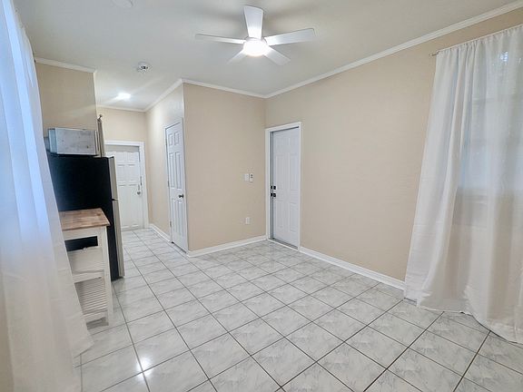 2nd image of 300 W 12th St Unit B