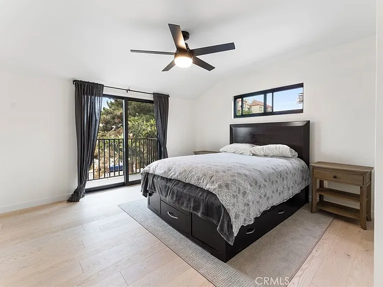 2428 Glyndon Ave — Photo 42