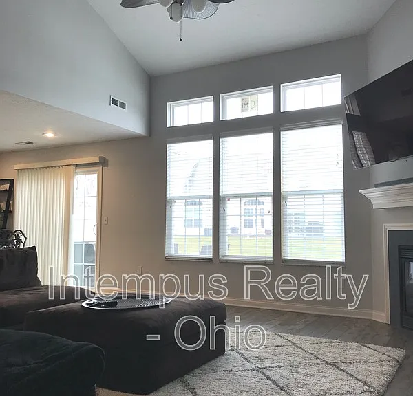 5081 Dinard Way — Photo 8