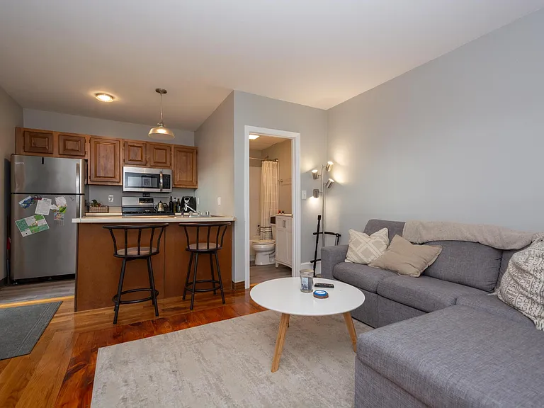 47 Shaw St #B — Photo 4