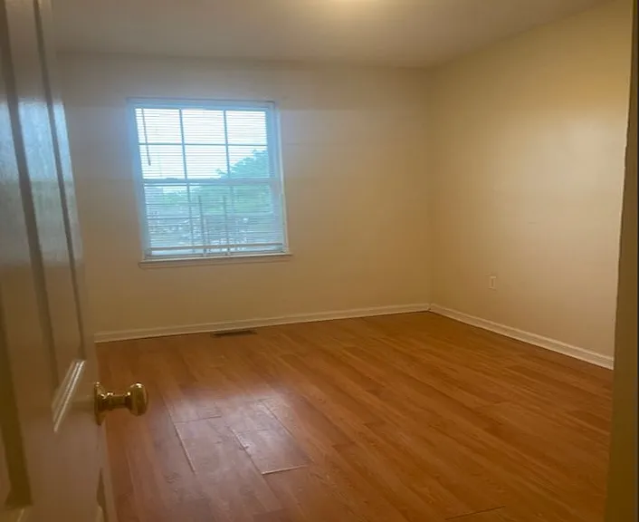111 Irvine Turner Blvd — Photo 20