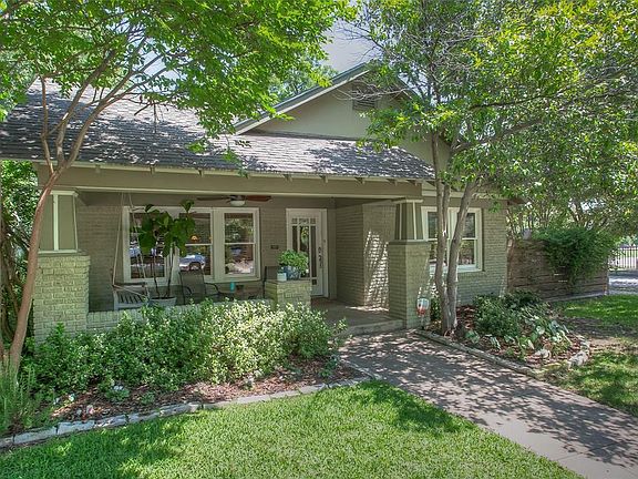 2nd image of 3720 Bunting Ave