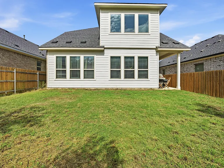 12901 Stanford Dr — Photo 15