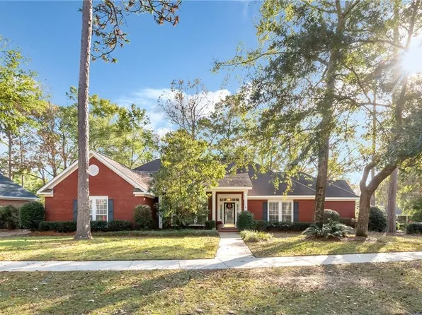 9340 Aspen Cir, Daphne, AL 36527