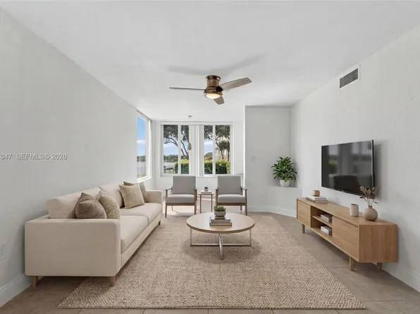 2841 N Oakland Forest Dr APT 110, Fort Lauderdale, FL 33309