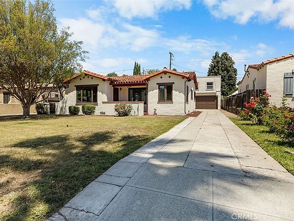 3rd image of 3569 Bandini Ave