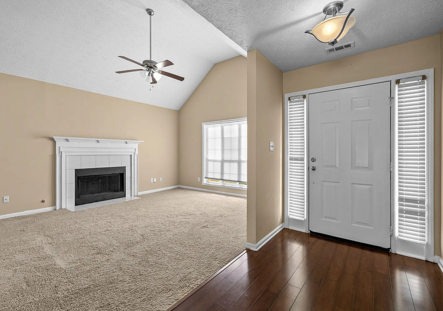 3 Bedroom Ranch in Fayetteville with Large Deck & Fenced Backyard — Photo 2