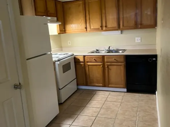 389 Corisande Hill Rd #6, Fenton, MO 63026