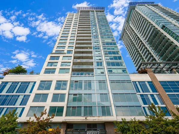 988 Quayside Dr #1106, New Westminster, BC V3M 0L5