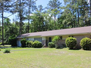 1601 Jackson Ave W, Hampton, SC 29924