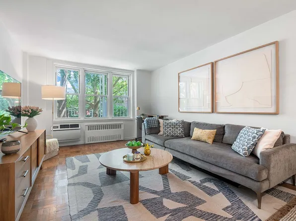 54 Orange St APT 1F, Brooklyn, NY 11201