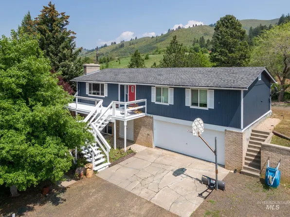 1195 E Whiteley Ave, Council, ID 83612