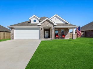 2408 England Ln, Pea Ridge, AR 72751