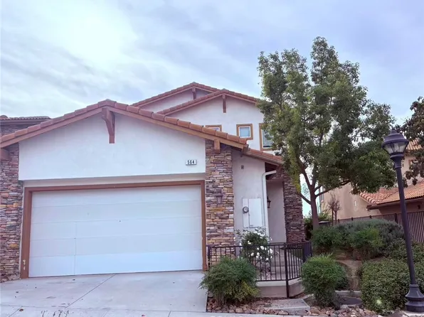 564 Via Pueblo, Riverside, CA 92507