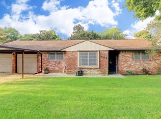 404 Harold Ln, Baytown, TX 77521
