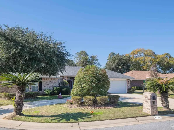 6204 Suntan Cir, Pensacola, FL 32526