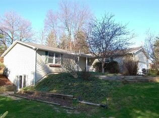 195 Whitlock St, Saline, MI
