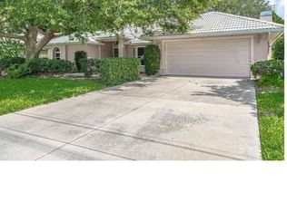 553 Rotonda Cir, Placida, FL 33947