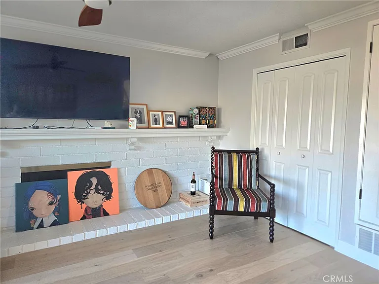 2200 Camino Rey — Photo 6