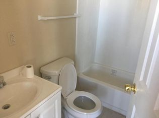 4622 Woodland Ave #2R, Philadelphia, PA 19143