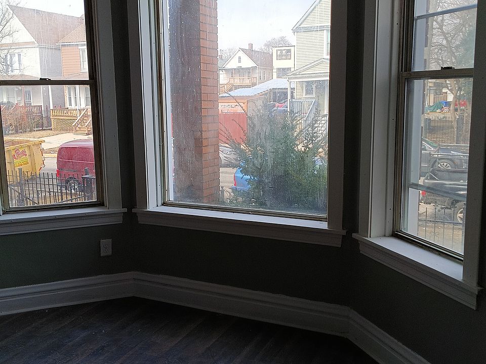 1st image of 5023 W Huron St APT 1