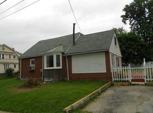 101 E Cooke Ave, Glenolden, PA 19036