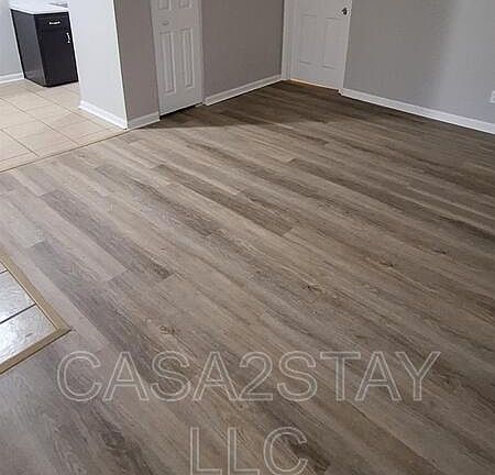 3rd image of 672 Knox Blvd Unit 40