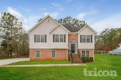 605 Kaylins Ct Photo 1