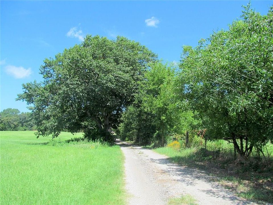 1st image of 329 County Road 4505