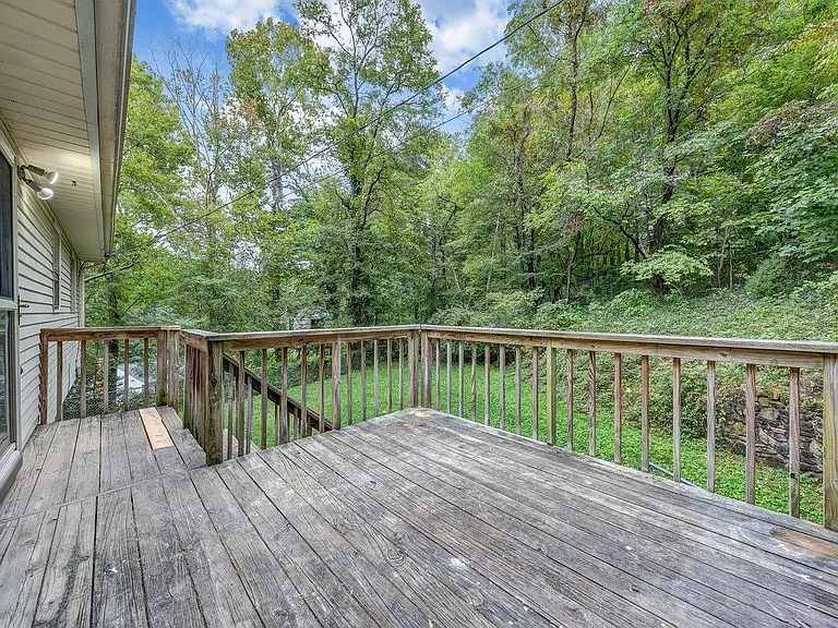 3777 Tomley Dr — Photo 26