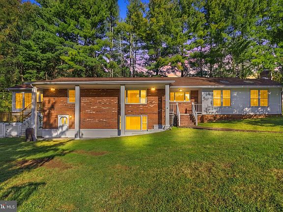 2nd image of 476 Dungadin Rd