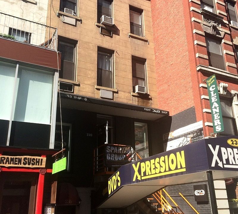 1st image of 230 E 53rd St