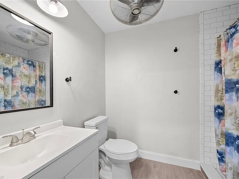 7195 Reymoor Dr — Photo 13