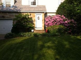 697 Quilliams Rd, South Euclid, OH 44121