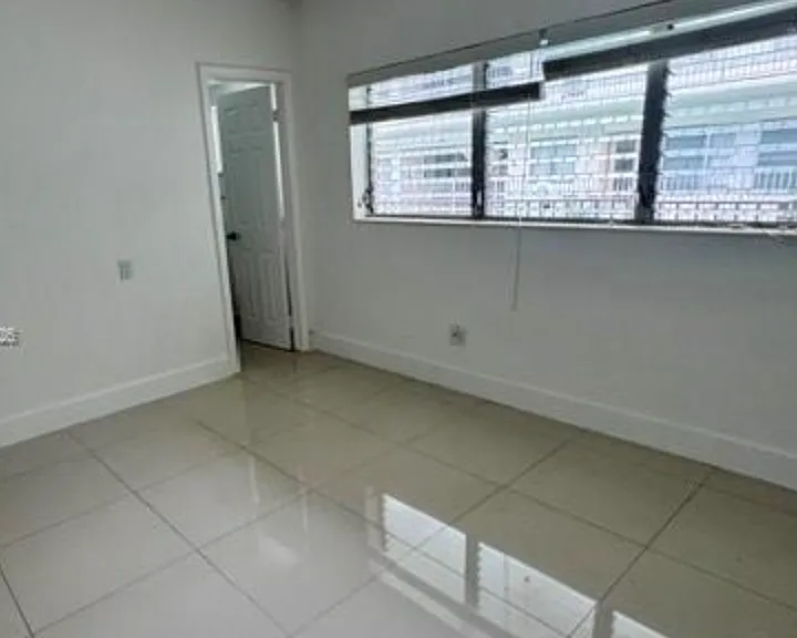 7925 West Dr #6 — Photo 9