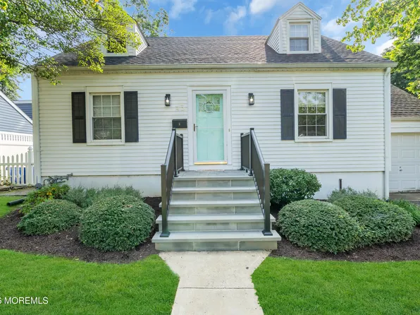 43 Salem Lane, Little Silver, NJ 07739