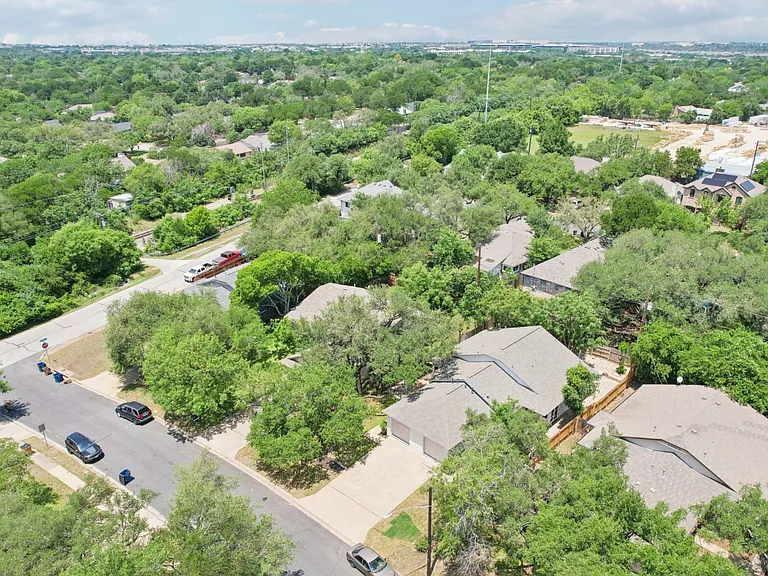 4602 Brown Bark Pl #A — Photo 17