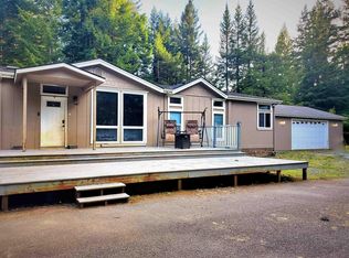 110 Ariel Ln, Crescent City, CA 95531